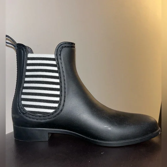 Boots Waterproof Chelsea Boots Catherine Malandrino Boots With Jewels  Catherine Malandrino Shoes Black Anklelength Rainboot Poshmark